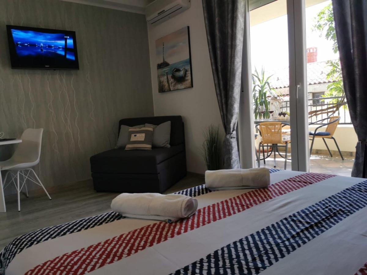 Apartments Deak Makarska Eksteriør bilde