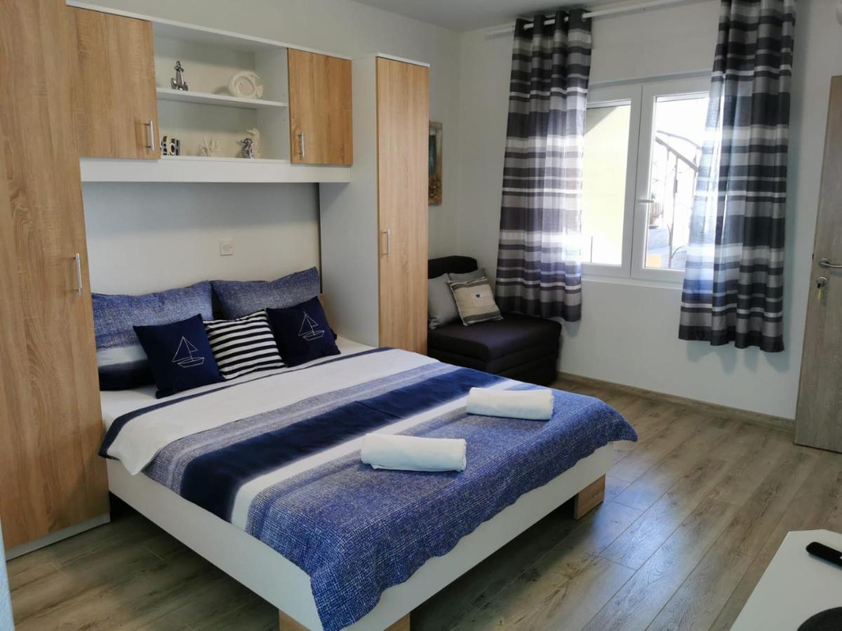 Apartments Deak Makarska Eksteriør bilde