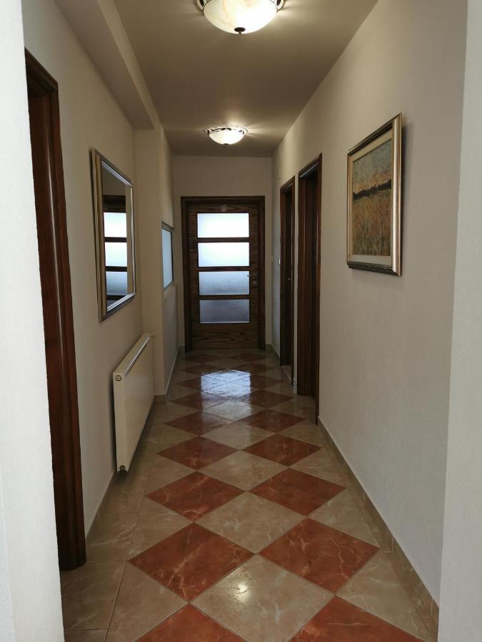 Apartments Deak Makarska Eksteriør bilde