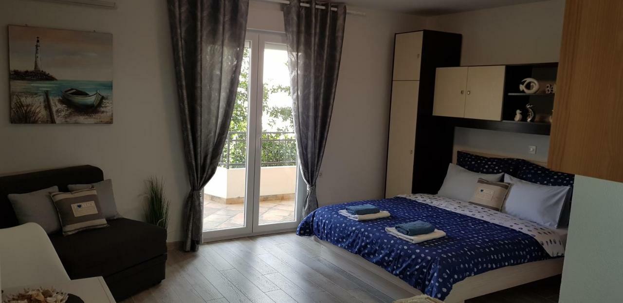 Apartments Deak Makarska Eksteriør bilde