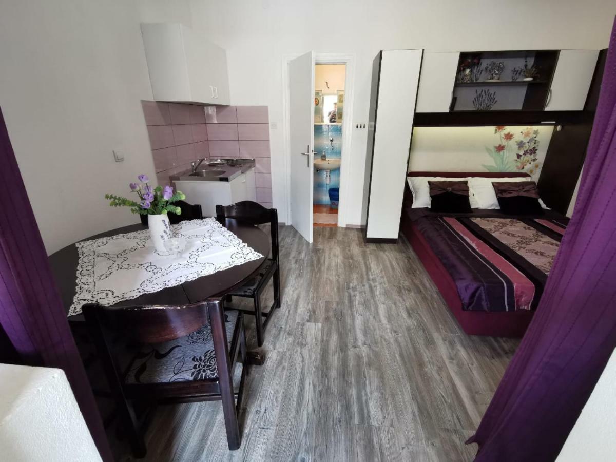 Apartments Deak Makarska Eksteriør bilde